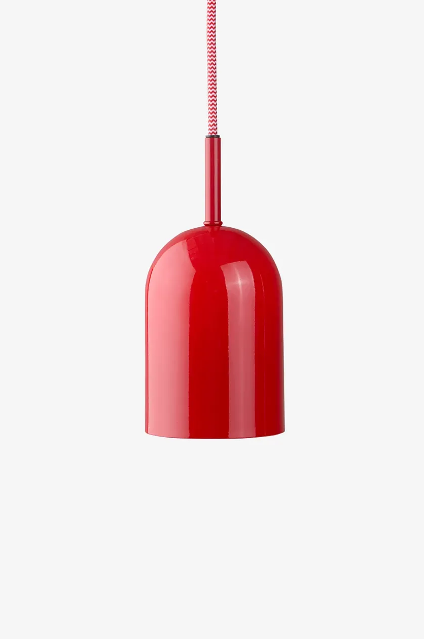 ARA Lampe am Fenster