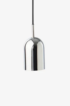 ARA Lampe am Fenster