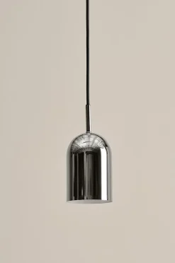 ARA Lampe am Fenster
