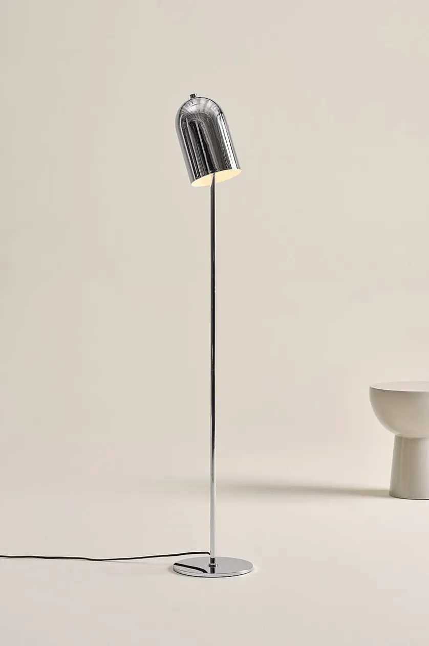 ARA Stehlampe