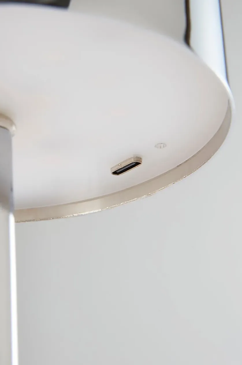 ARA Tischlampe LED tragbar