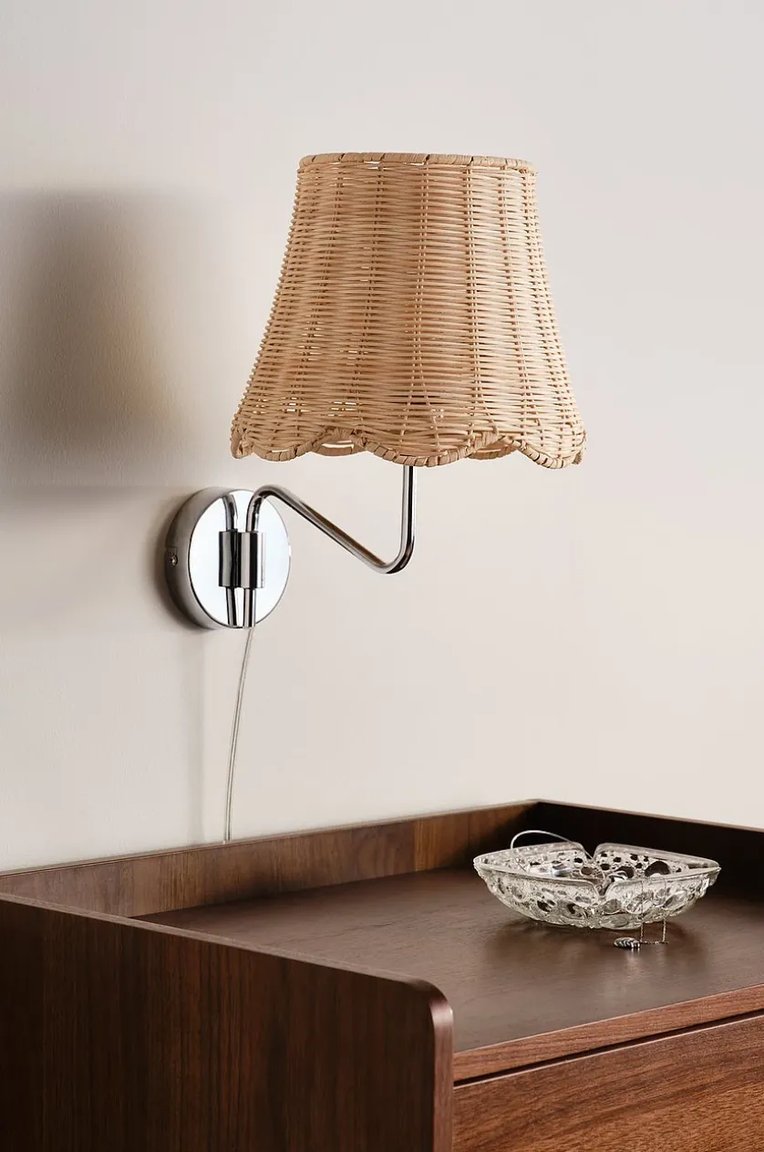 STRÅ Wandlampe